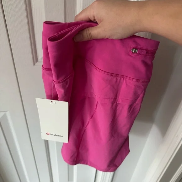 Lululemon Sonic Pink Speed Up 4” Shorts - Picture 3 of 4